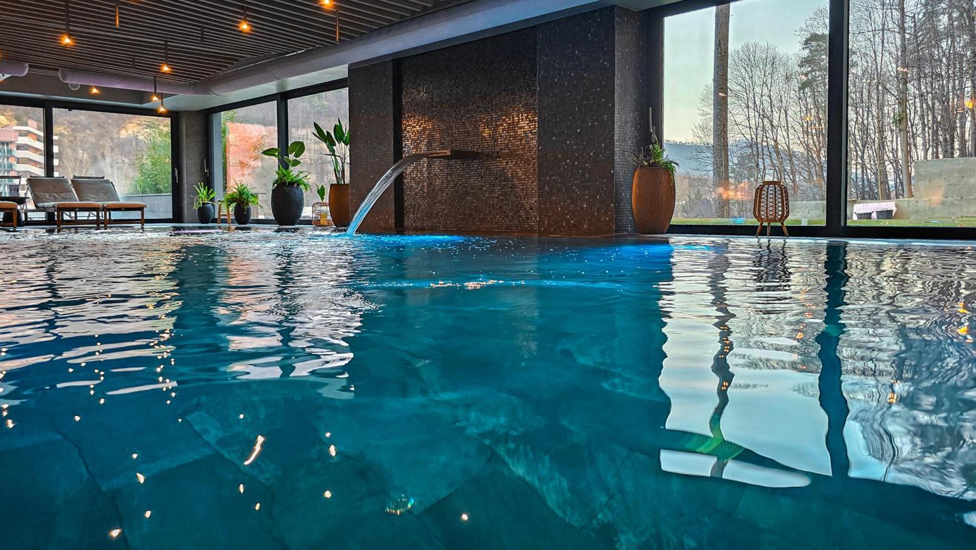 Hotel Bucura Călimăneşti Eksteriør bilde